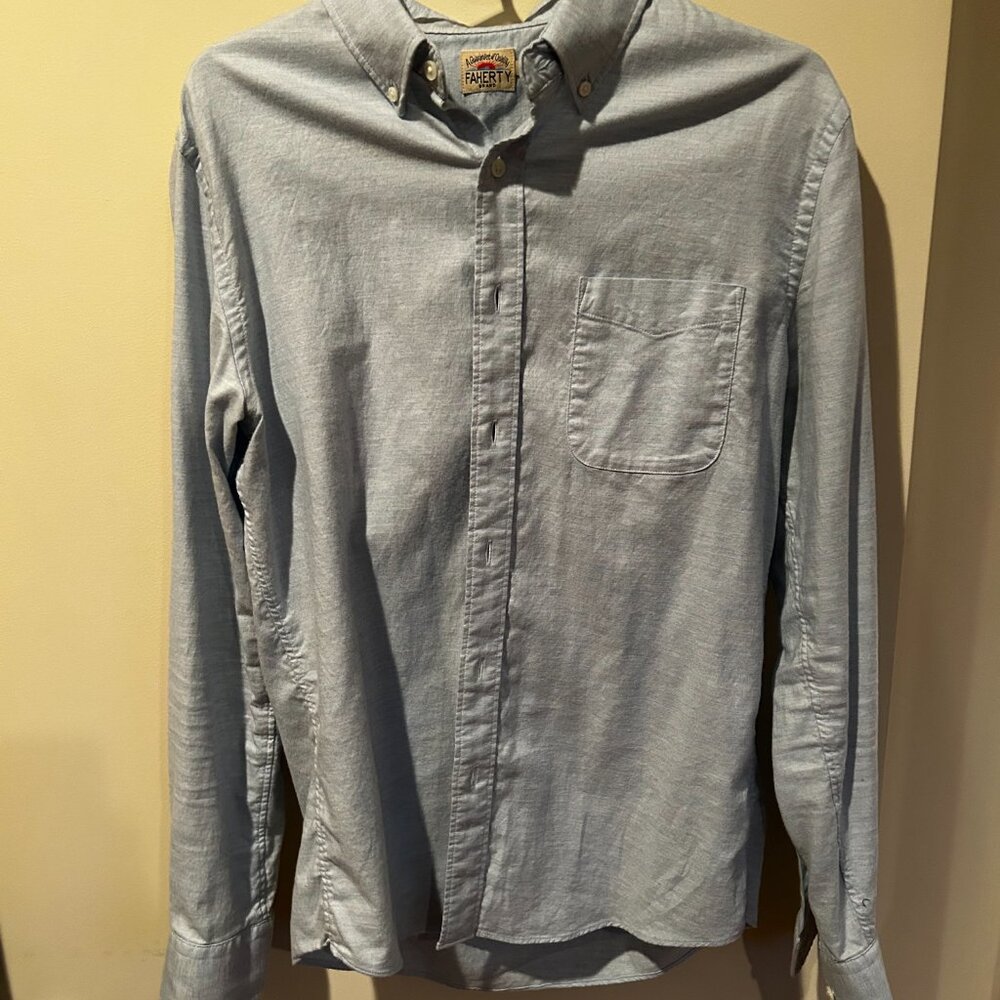 Faherty Supima Oxford Button Down Shirt Sz Med / Like New